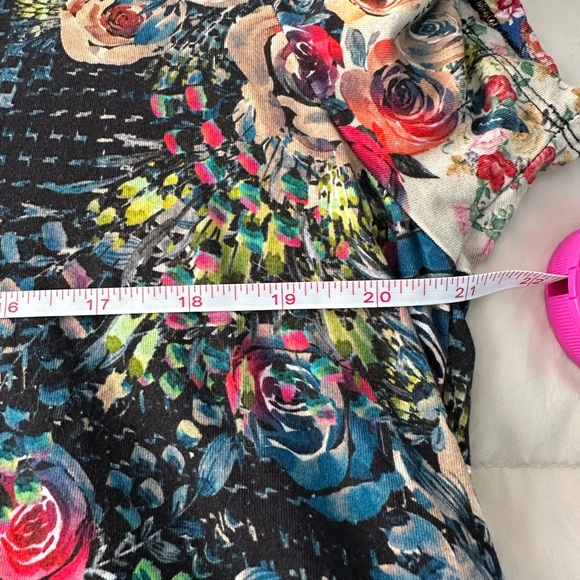 Johnny Was Favorite Floral t-shirt - Picture 9 of 12